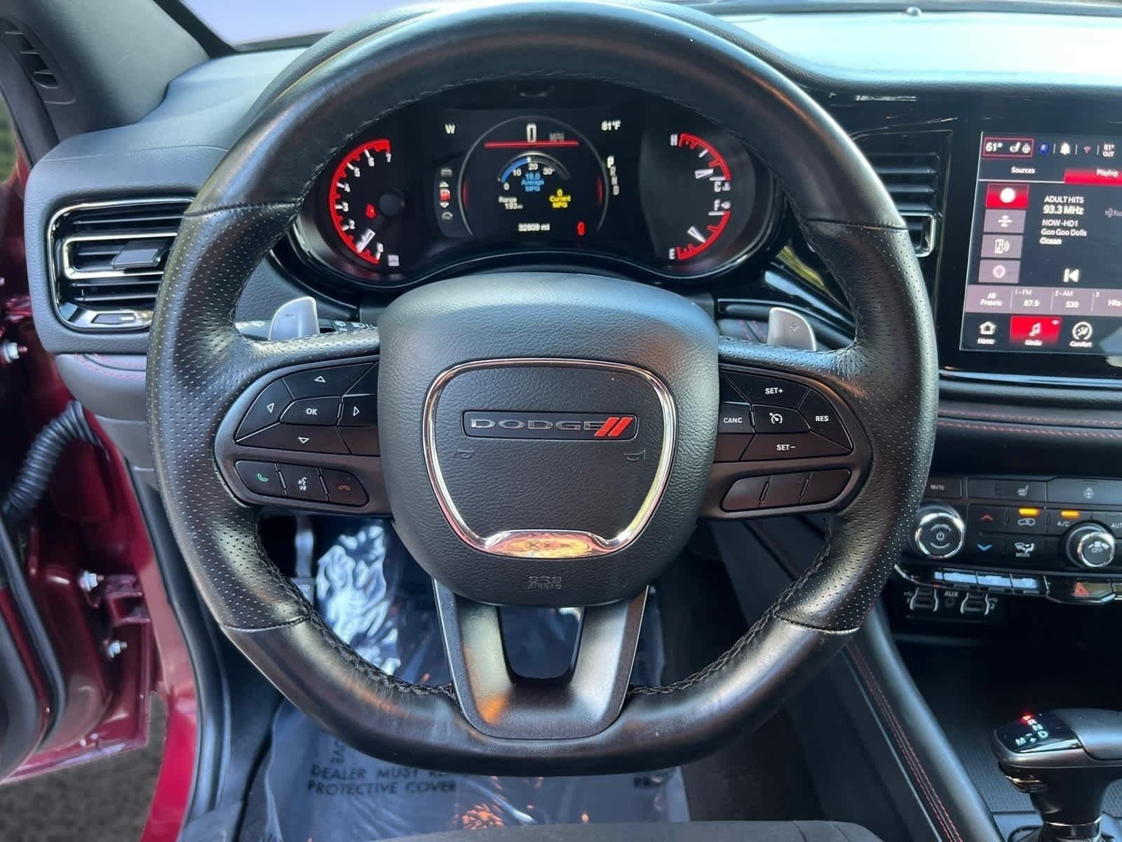 Used 2025 Dodge Durango GT AWD/4WD image 16