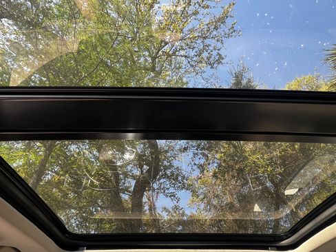 Used 2013 Cadillac SRX Luxury w/ Driver Awareness Package image 36