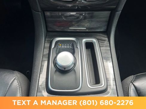 Used 2021 Chrysler 300 Touring L AWD/4WD image 25