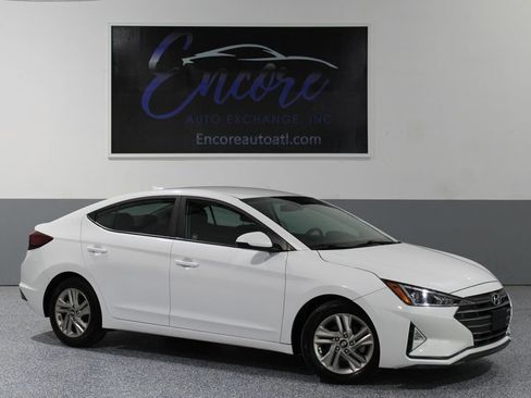 Used 2019 Hyundai Elantra SEL w/ Cargo Package FWD image 1