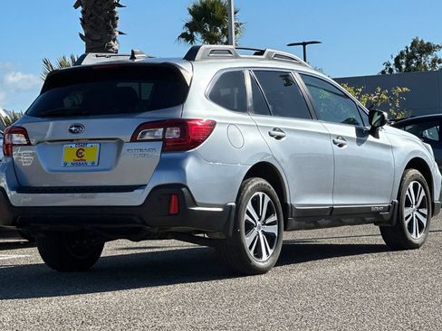 Used 2018 Subaru Outback 3.6R Limited image 4