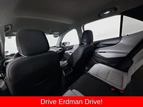 Used 2018 Chevrolet Equinox LT FWD image 10