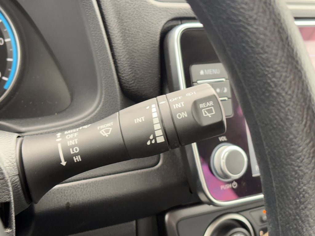 Used 2025 Nissan Leaf S FWD image 16