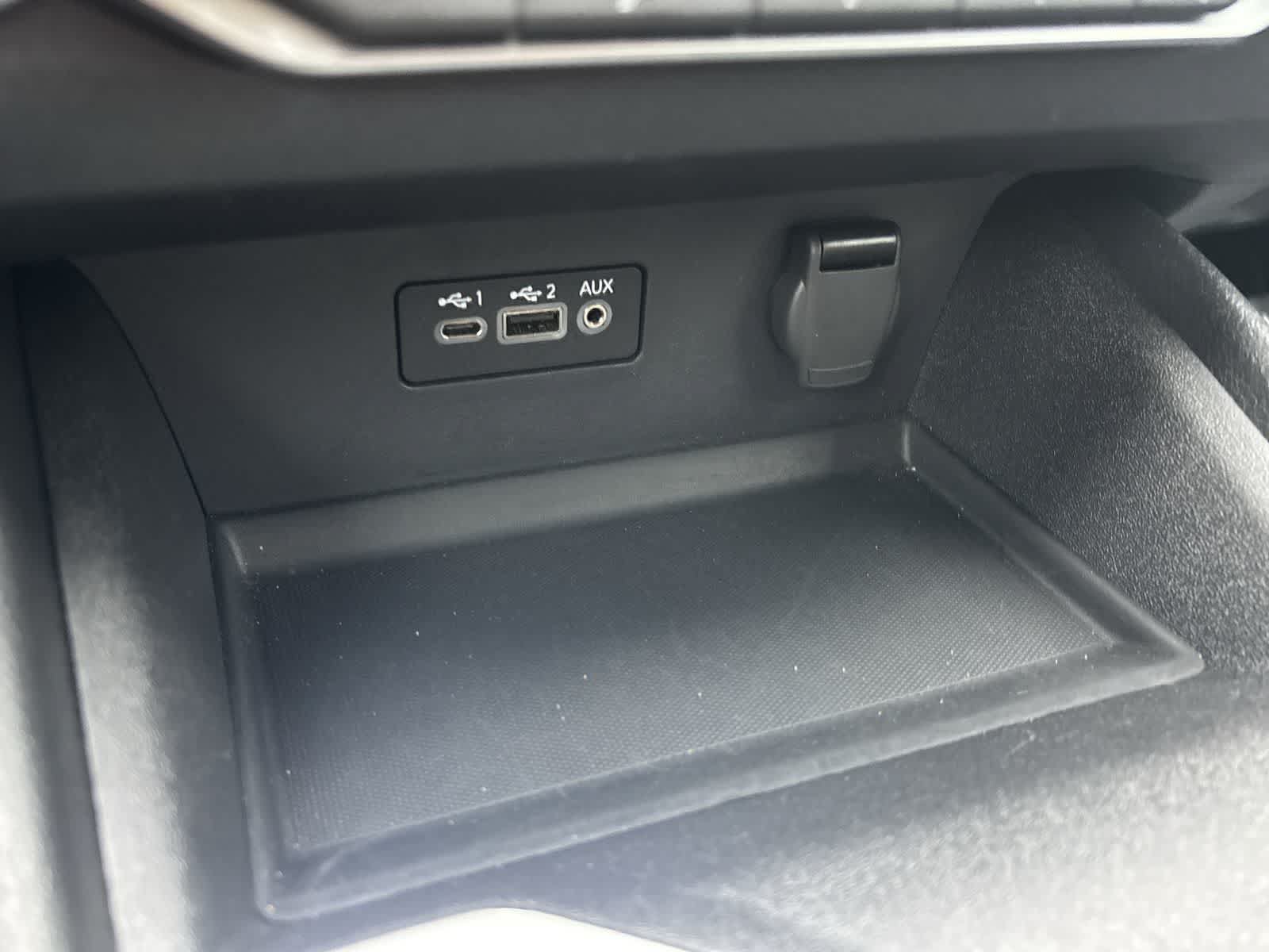 Used 2025 Nissan Altima 2.5 SV FWD image 22