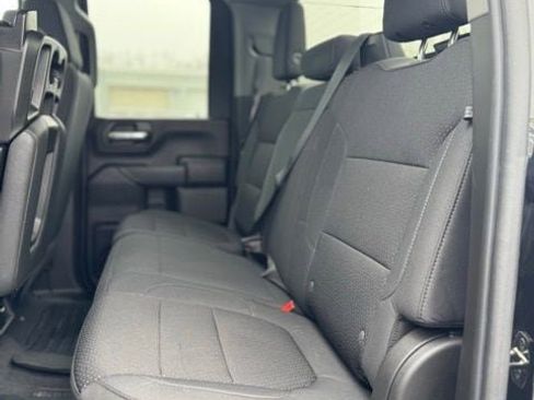 Used 2021 Chevrolet Silverado 2500 Custom w/ Custom Value Package image 24