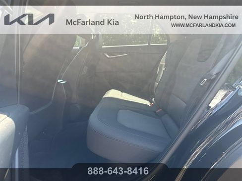 Used 2023 Kia Niro LX FWD image 27