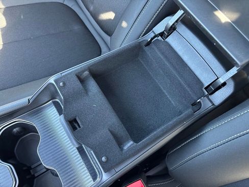 New 2025 Jeep Grand Cherokee Laredo X w/ Luxury Tech Group I image 32