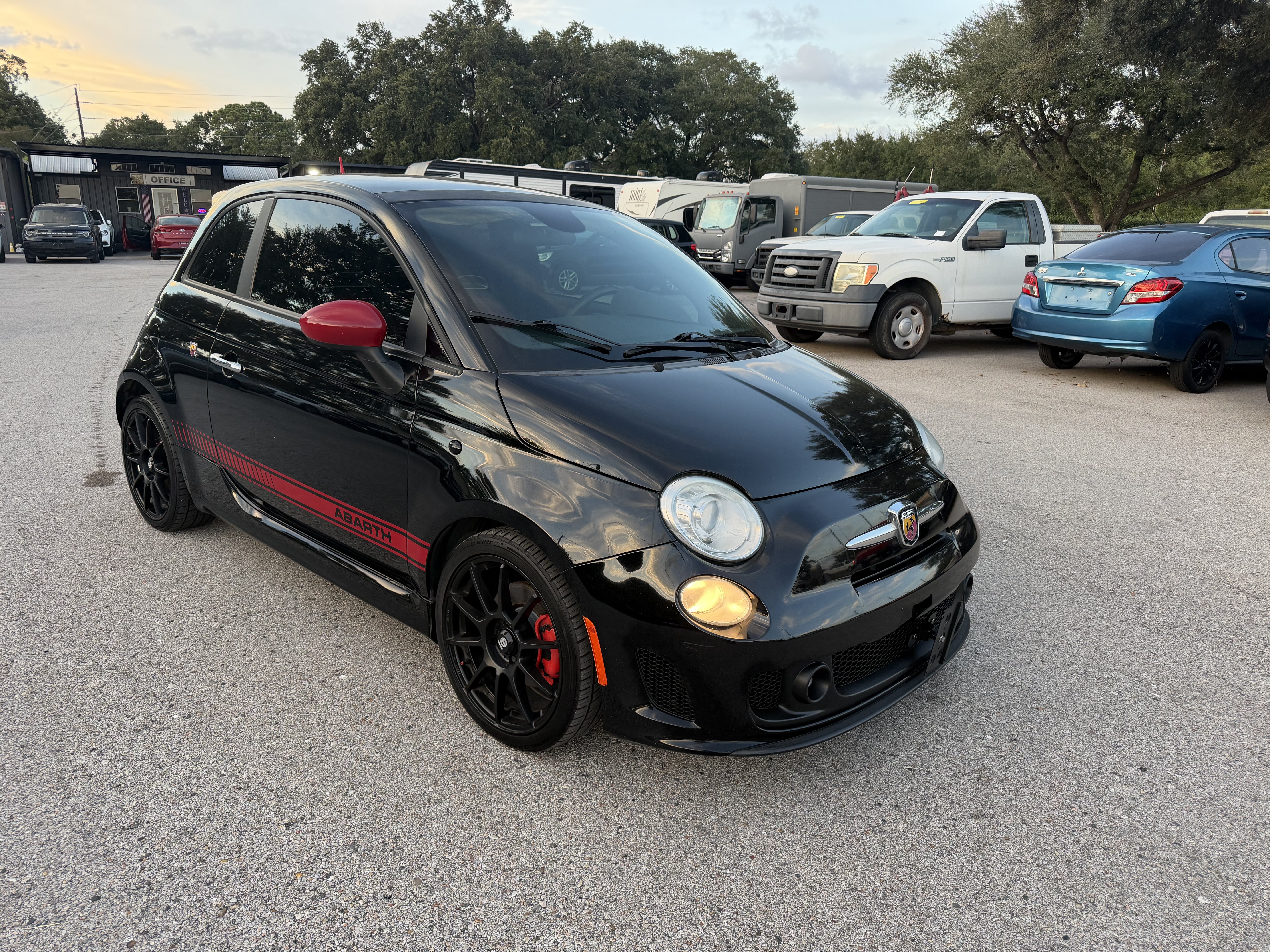 Used 2015 FIAT 500 Abarth w/ Beats Audio Package FWD image 1
