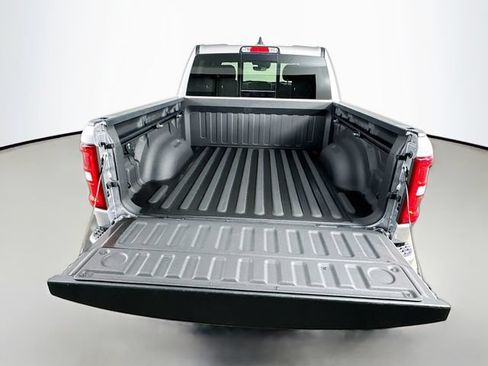 Used 2025 RAM 1500 Big Horn AWD/4WD image 31
