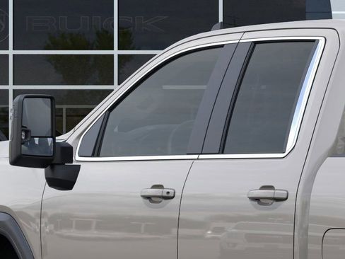 New 2026 GMC Sierra 2500 SLE image 12