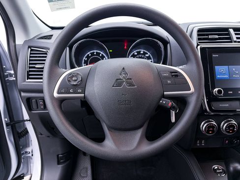 Used 2026 Mitsubishi Outlander Sport ES AWD/4WD image 16