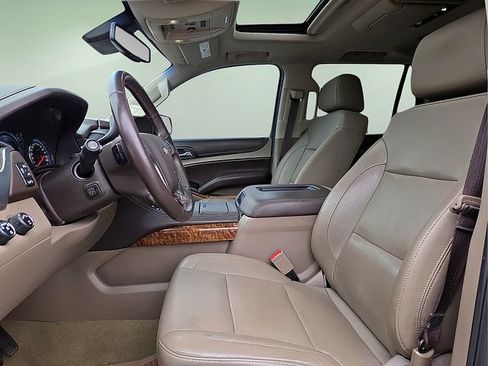 Used 2017 Chevrolet Tahoe Premier AWD/4WD image 18