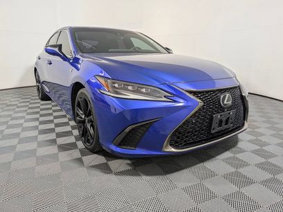 Used 2023 Lexus ES 350 F Sport w/ Accessory Package (Z2)
