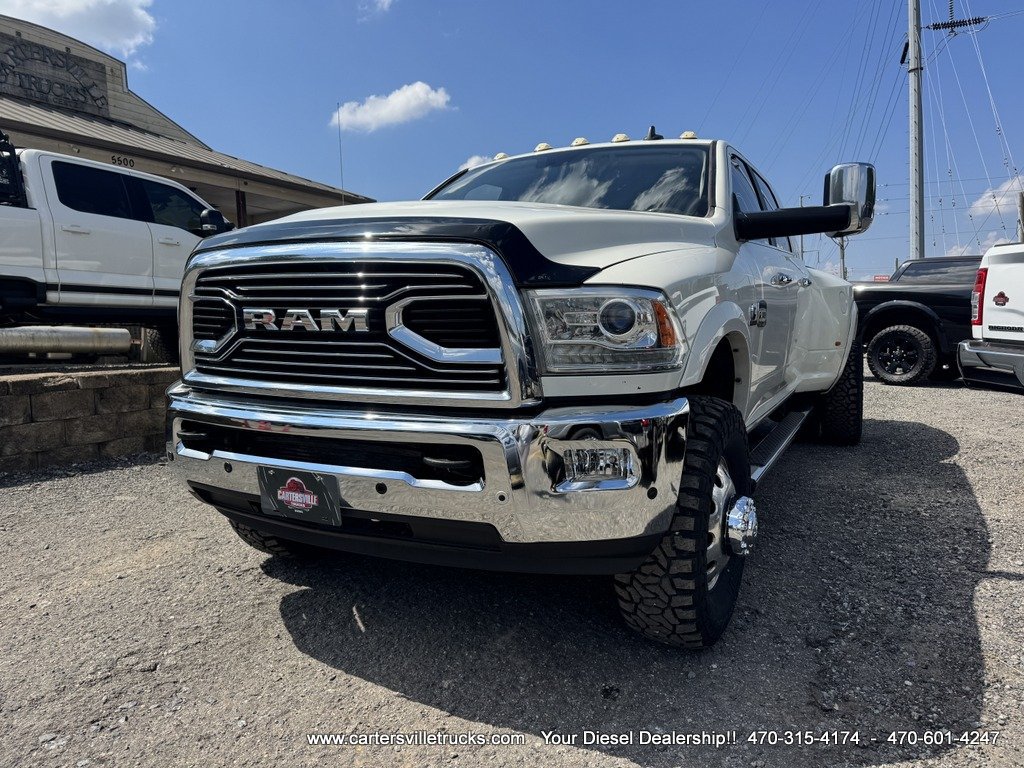 Used 2018 RAM 3500 Laramie Longhorn AWD/4WD image 3
