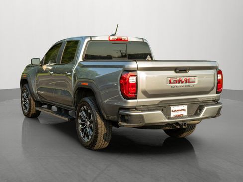 Used 2025 GMC Canyon Denali AWD/4WD image 5