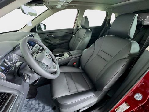 New 2026 Nissan Rogue SV FWD image 11