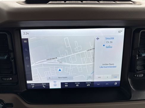 Used 2023 Ford Bronco Wildtrak AWD/4WD image 12