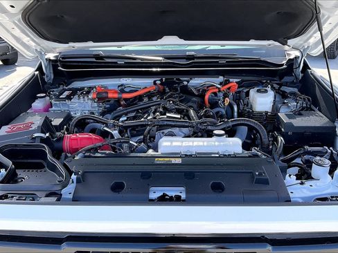 Used 2026 Toyota Tacoma TRD Pro AWD/4WD image 9