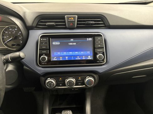 Used 2023 Nissan Versa SV image 13