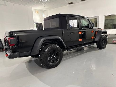 Used 2023 Jeep Gladiator Mojave w/ LED Lighting Group AWD/4WD image 10