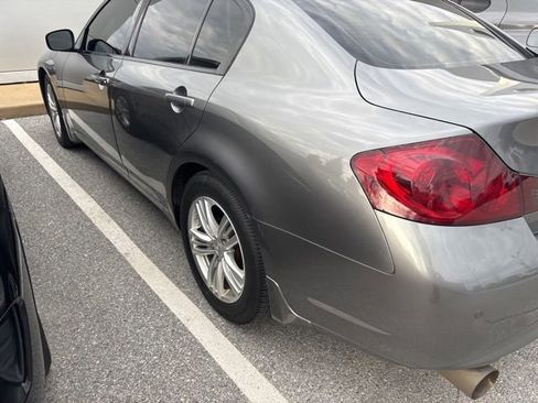 Used 2013 INFINITI G37 Journey w/ Premium Pkg image 5