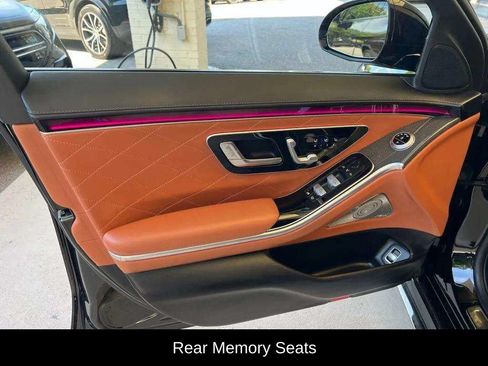 Used 2023 Mercedes-Benz S 580e 4MATIC Sedan image 11