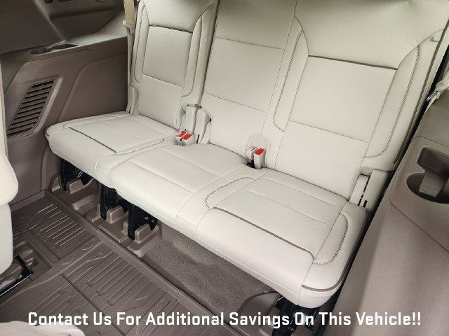 New 2027 GMC Yukon Denali w/ Sun & Power Step Package AWD/4WD image 22