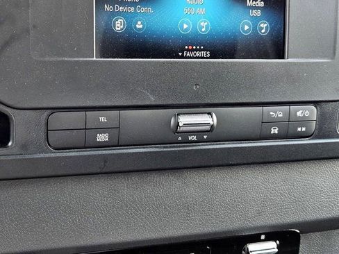 Used 2023 Mercedes-Benz Sprinter 3500 image 25