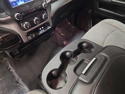 Used 2024 RAM 2500 Big Horn image 24