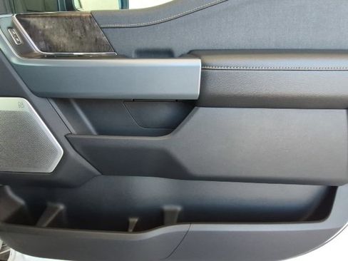 Used 2023 Ford F150 Lariat w/ Equipment Group 502A High image 35