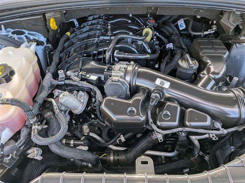 Certified 2024 Jeep Grand Cherokee L Laredo image 31