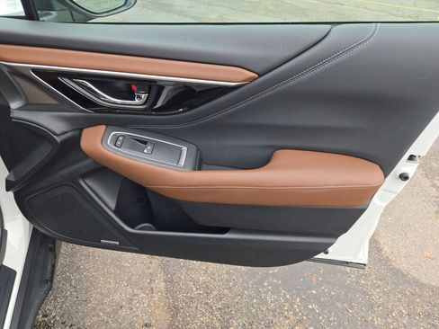 Certified 2021 Subaru Outback Touring w/ Popular Package #2 image 5