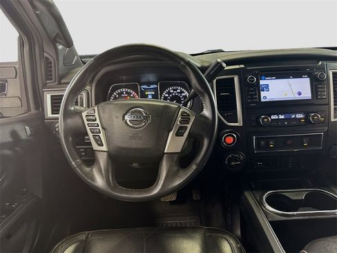 Used 2018 Nissan Titan SL w/ Midnight Edition image 22