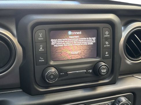 Used 2021 Jeep Wrangler Sport image 16