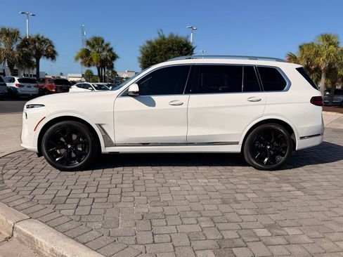 Used 2024 BMW X7 xDrive40i AWD/4WD image 12