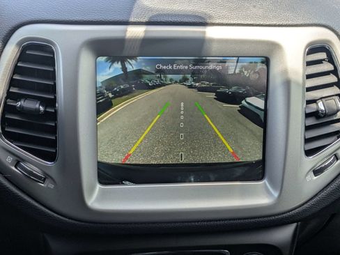 Used 2021 Jeep Compass Latitude w/ Sun and Sound Group FWD image 45