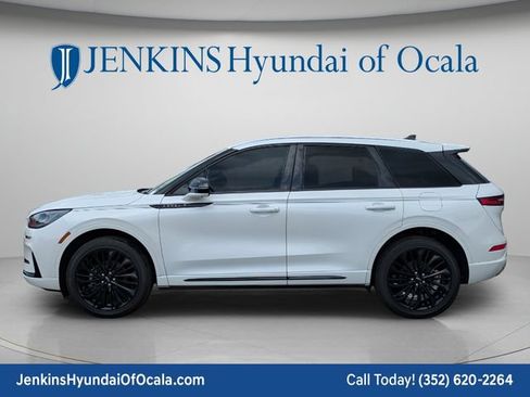 Used 2024 Lincoln Corsair FWD w/ Equipment Group 101A image 6