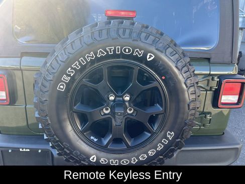 Used 2022 Jeep Wrangler Unlimited Sport image 13
