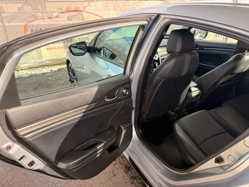 Used 2020 Honda Civic Sport Touring image 17