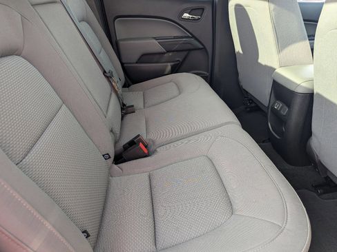 Used 2019 Chevrolet Colorado LT image 14