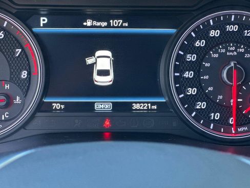 Used 2019 Genesis G70 2.0T Advanced w/ Sport Package image 34