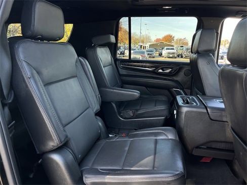 Used 2023 GMC Yukon XL Denali w/ LPO, Floor Liner Package image 32