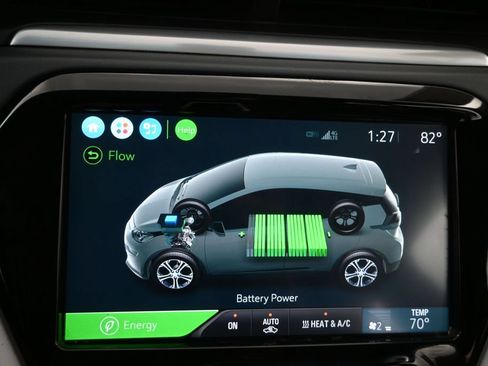 Used 2018 Chevrolet Bolt LT FWD image 14