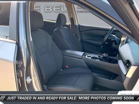 Used 2024 Nissan Rogue S AWD/4WD image 6