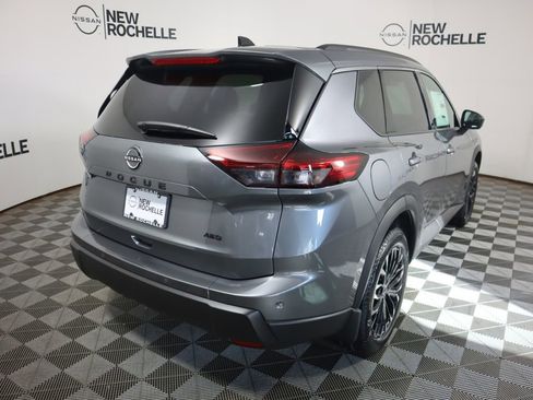New 2026 Nissan Rogue Dark Armor image 5