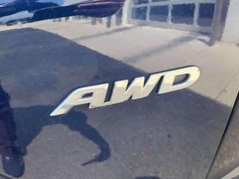 Used 2018 Honda CR-V LX image 4