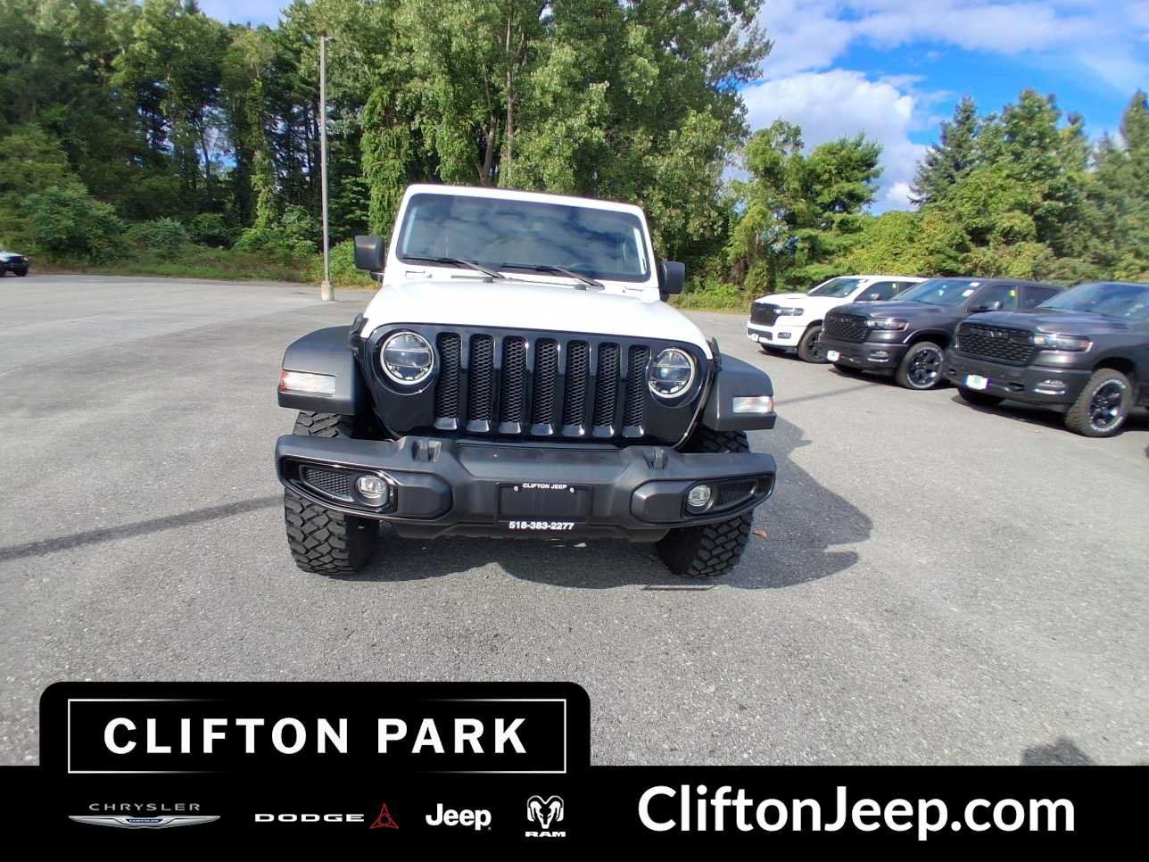 Used 2022 Jeep Wrangler Unlimited Sport AWD/4WD image 2