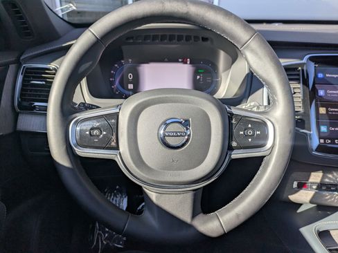 Used 2023 Volvo XC90 T8 Ultimate w/ Protection Package Premier image 14
