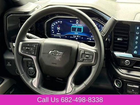Used 2024 Chevrolet Silverado 2500 ZR2 w/ Technology Package AWD/4WD image 14