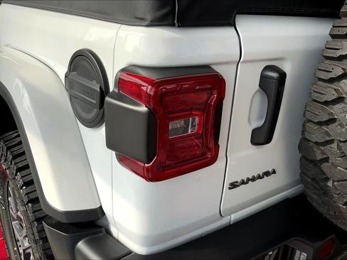 New 2025 Jeep Wrangler Sahara w/ Safety Group AWD/4WD image 10